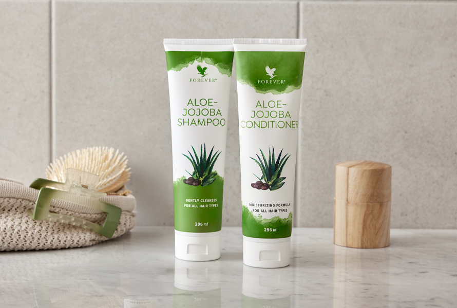 Schampo och balsam med aloe vera från Forever Living Products.